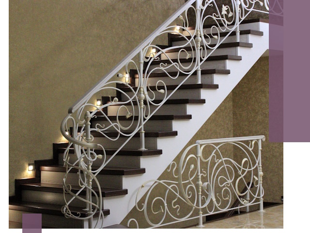 Кованые лестницы под ключ в Пыти-Яхах — изготовление и монтаж