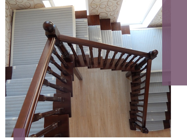 П-образные лестницы под ключ в Пыти-Яхах — изготовление и монтаж