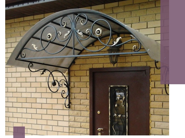 Изготовление козырьков из металла под ключ в Пыти-Яхах